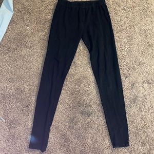 black leggings